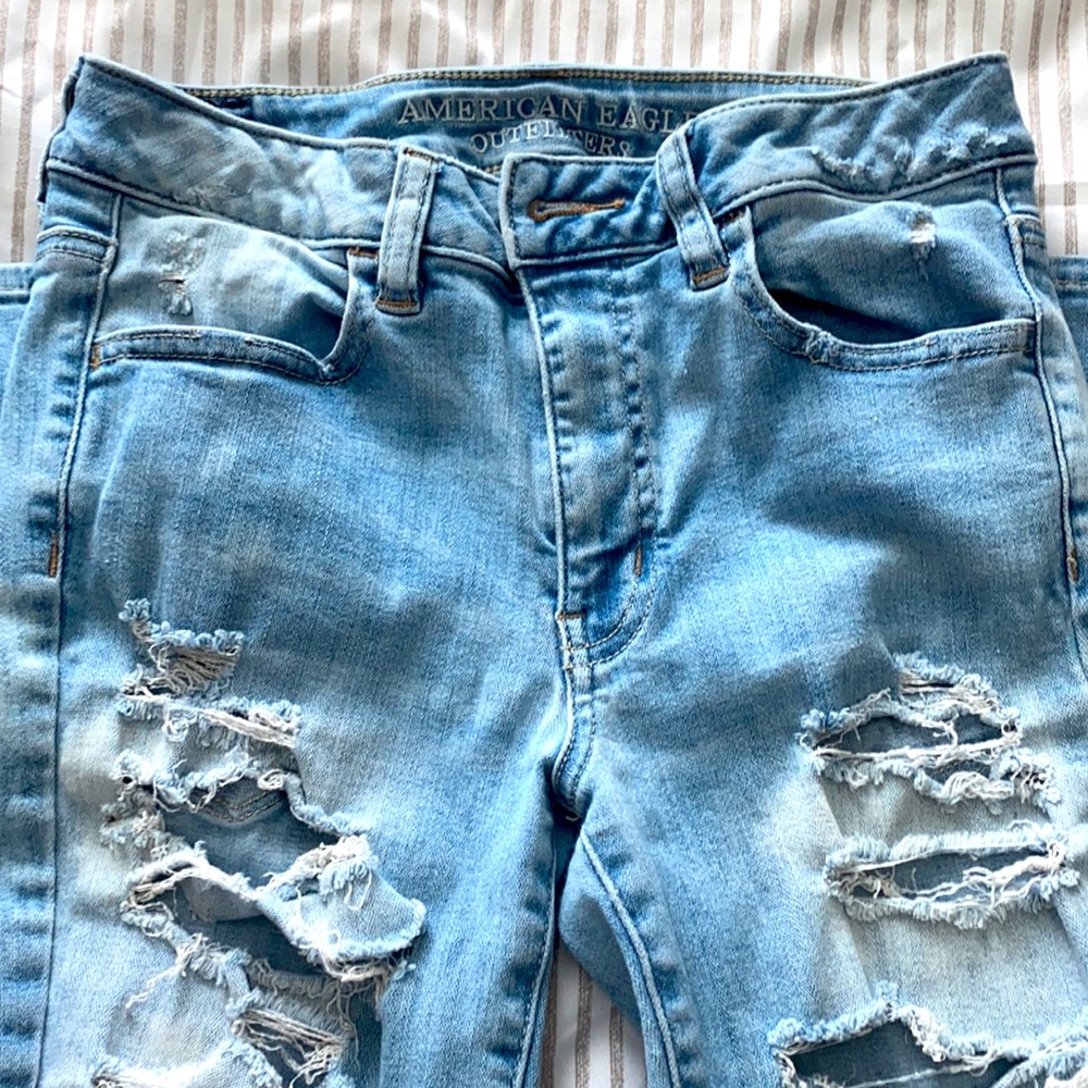 American Eagle Distressed Jeggings